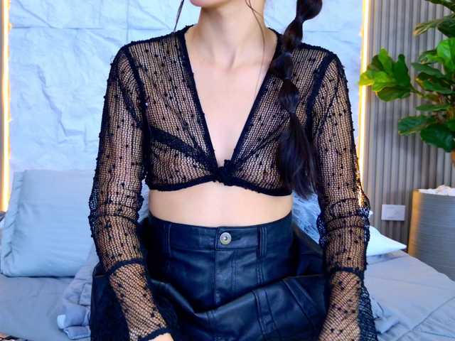 Sarah-Collins's BongaCams show and profile