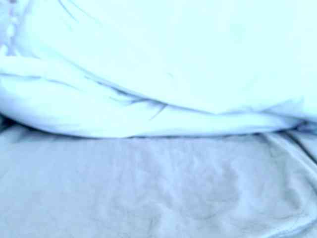 Sarah-Collins webcam