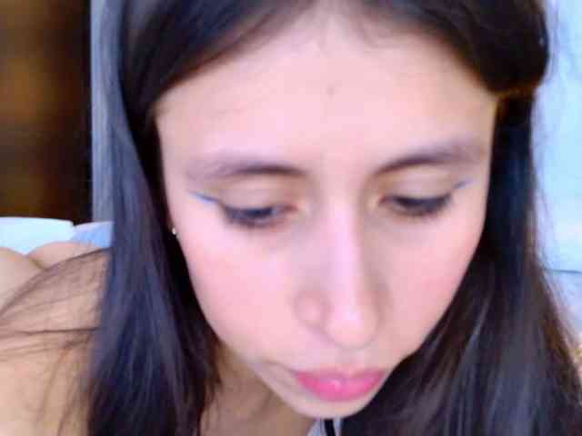 Sarah-Collins webcam