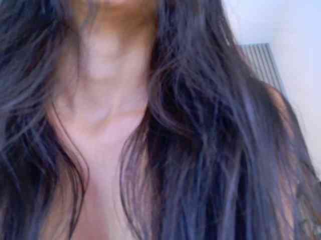 Sarah-Collins webcam