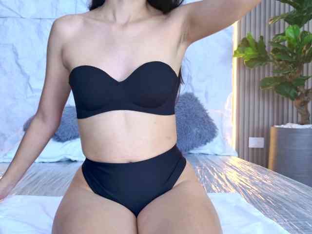 Sarah-Collins webcam