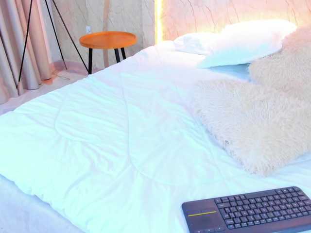 LauraCutte's BongaCams show and profile