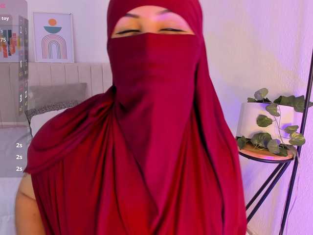 Amirah-'s BongaCams show and profile