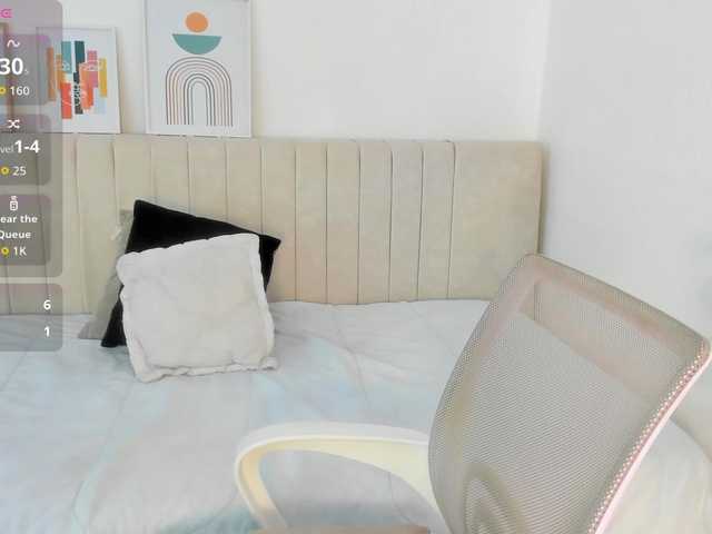 Amirah-'s BongaCams show and profile