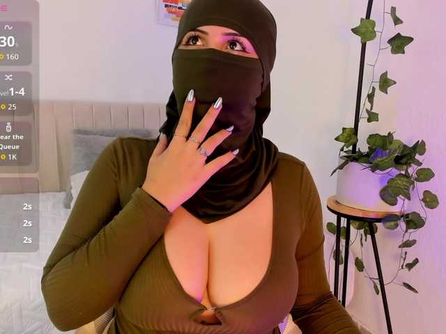 Profile and Statistics for Amirah- on BongaCams