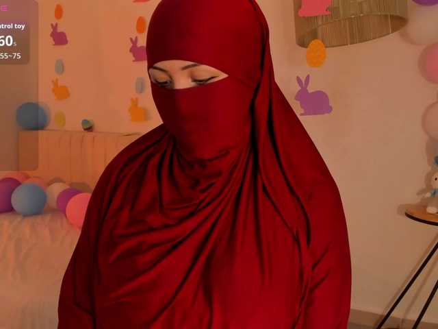 Amirah-'s BongaCams show and profile