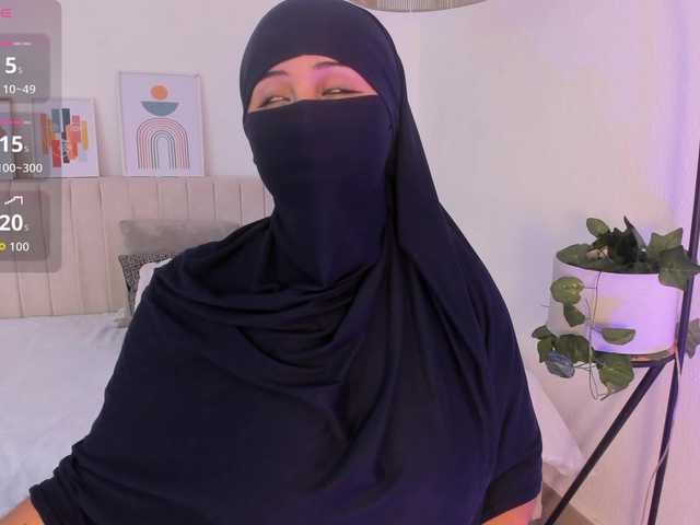 Amirah-'s BongaCams show and profile