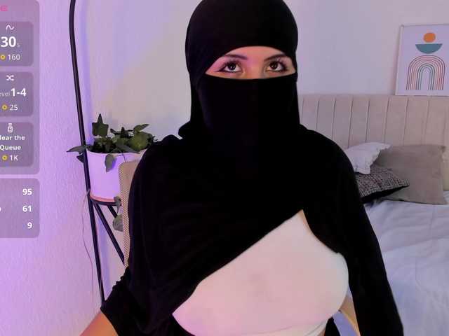 Amirah-'s BongaCams show and profile