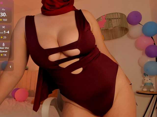 Amirah-'s BongaCams show and profile