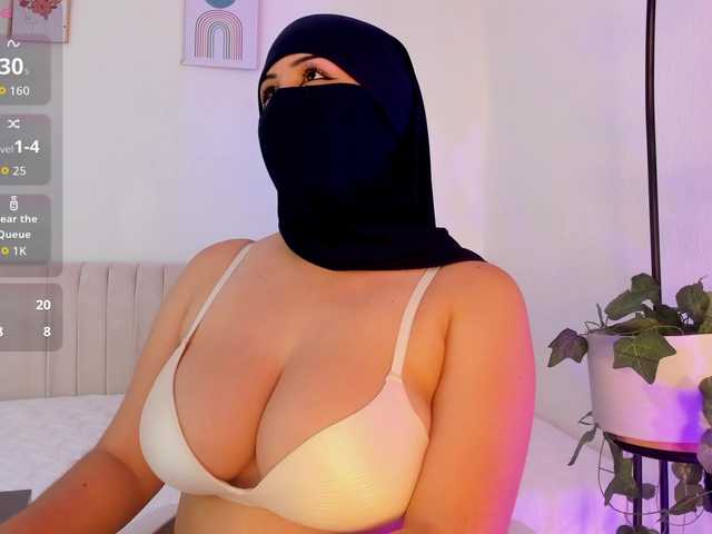 Amirah-'s BongaCams show and profile