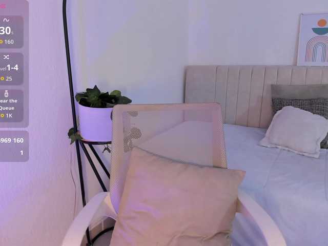 Amirah-'s BongaCams show and profile