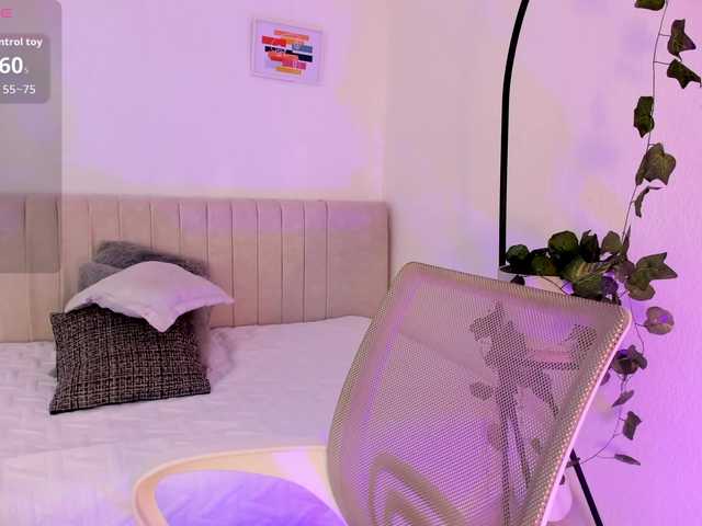 Amirah-'s BongaCams show and profile