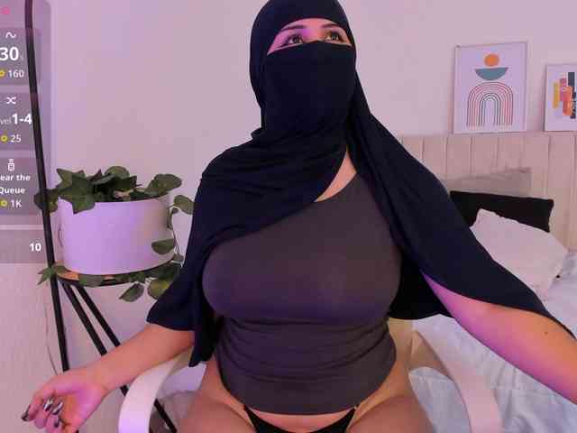 Amirah- webcam