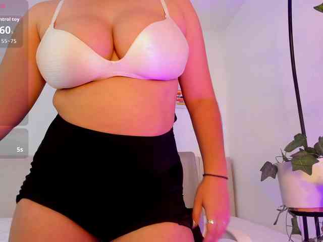 Amirah- webcam
