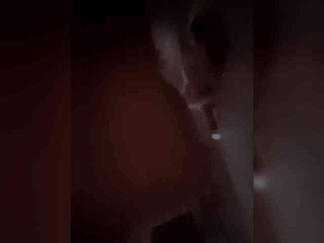 JuicyYumYum90 webcam