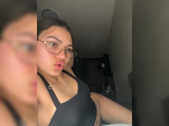 VirginMaryy – webcam model profile photo