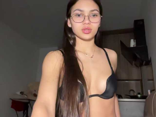 VirginMaryy's BongaCams show and profile