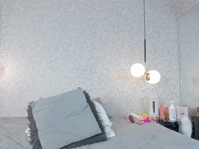 thiara-angels webcam