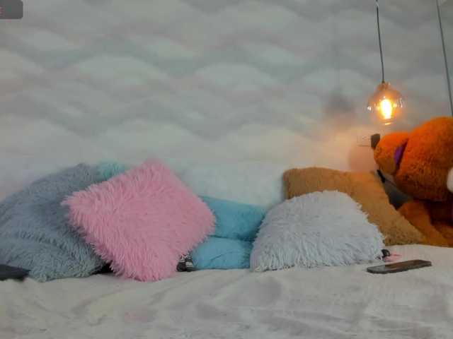 thiara-angels webcam