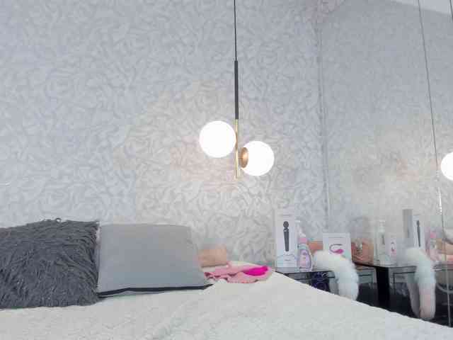 thiara-angels webcam