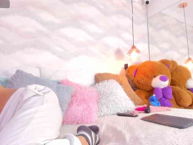 thiara-angels webcam