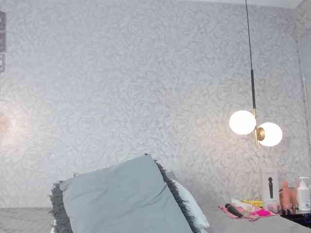 thiara-angels webcam