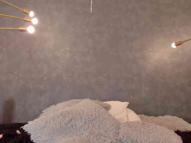 thiara-angels webcam