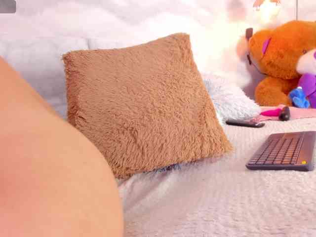 thiara-angels webcam