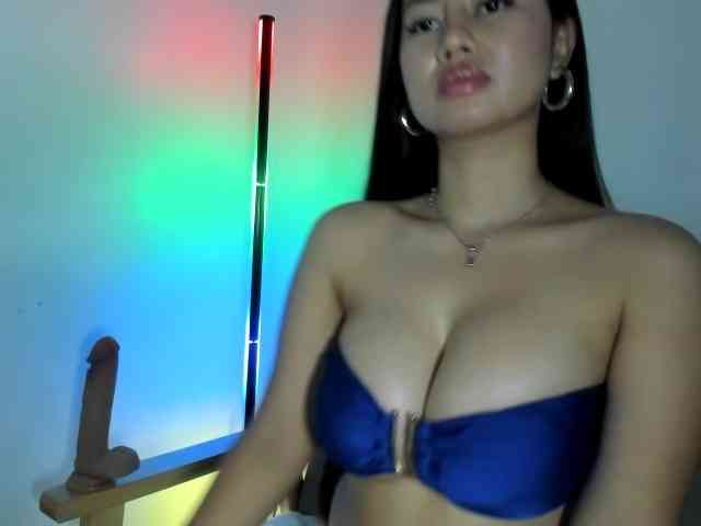 Asiankittenxo webcam