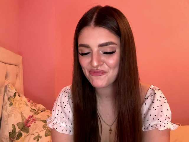 EmmaBarbieMeow's BongaCams show and profile