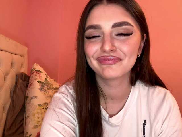 EmmaBarbieMeow's BongaCams show and profile