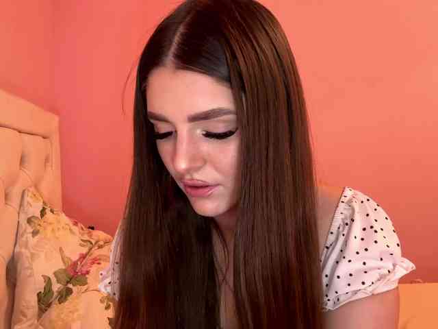 EmmaBarbieMeow webcam