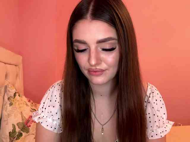 EmmaBarbieMeow webcam