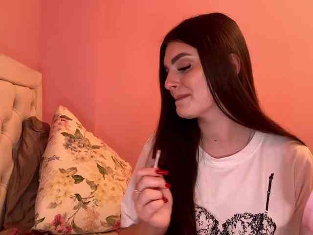 EmmaBarbieMeow webcam