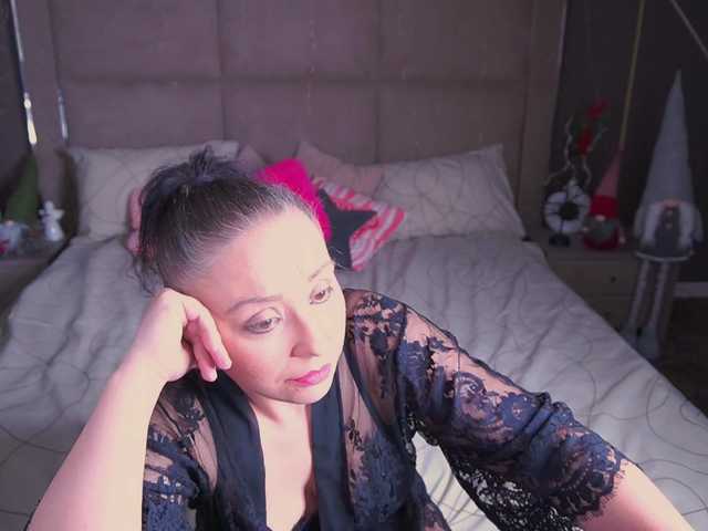 JessLessy – webcam model profile photo