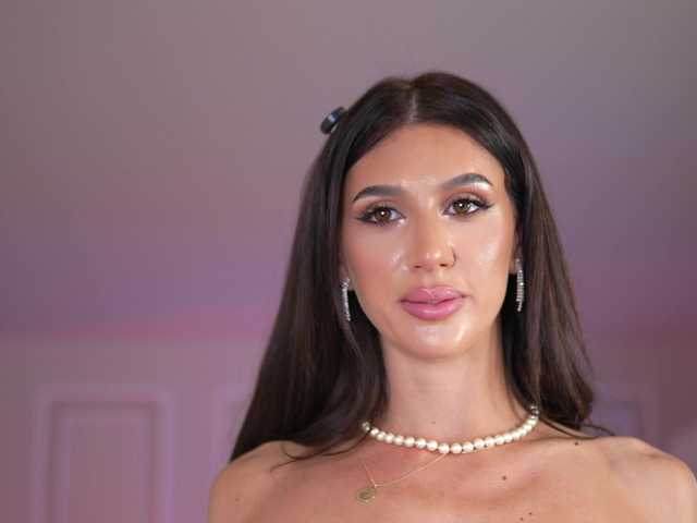 SammiMonroe's BongaCams show and profile