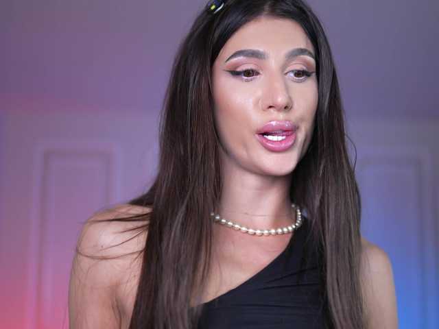 SammiMonroe's BongaCams show and profile