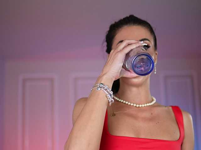 SammiMonroe's BongaCams show and profile