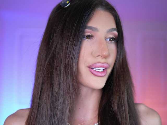 SammiMonroe's BongaCams show and profile