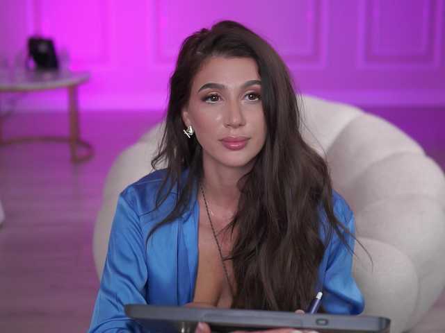 SammiMonroe's BongaCams show and profile