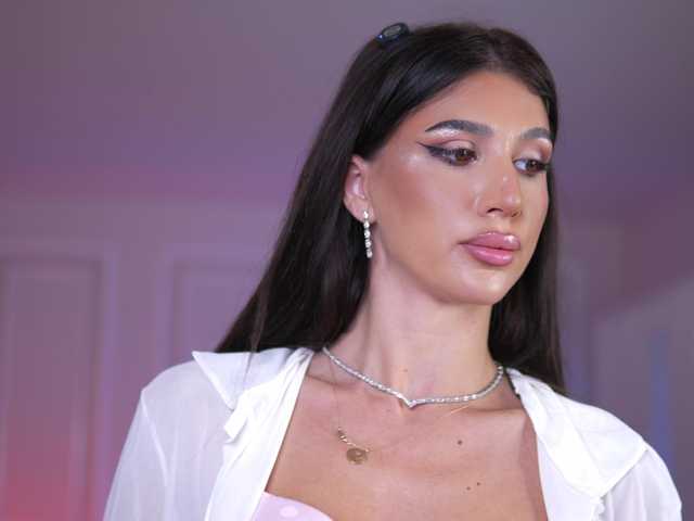 SammiMonroe's BongaCams show and profile