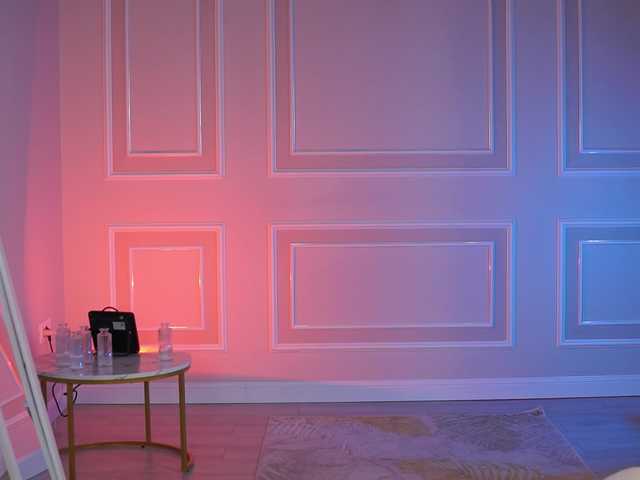 SammiMonroe's BongaCams show and profile