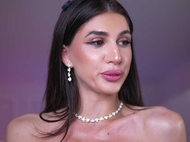 SammiMonroe's BongaCams show and profile