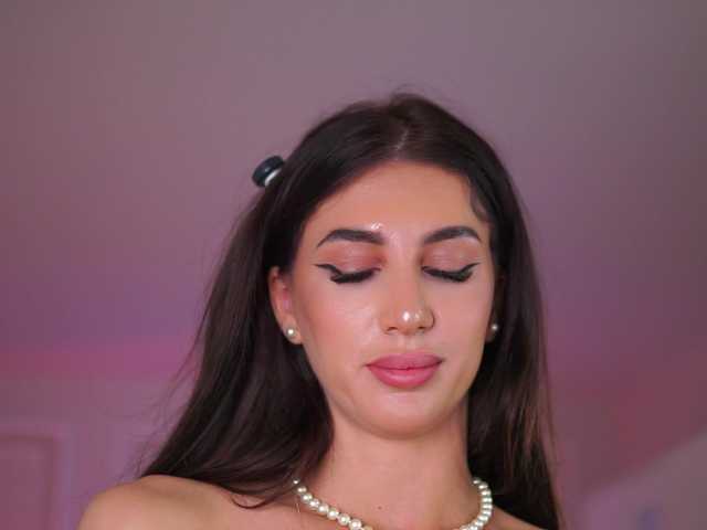 SammiMonroe's BongaCams show and profile