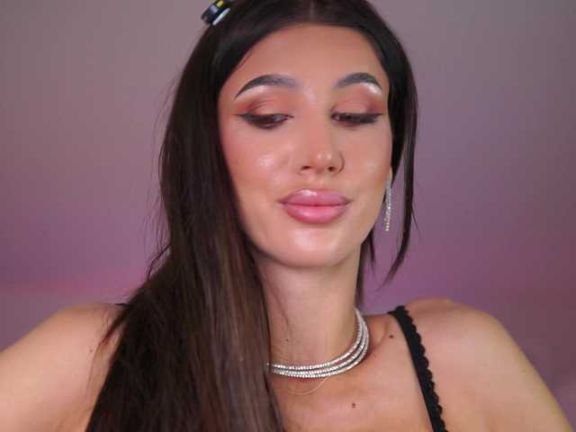 SammiMonroe's BongaCams show and profile