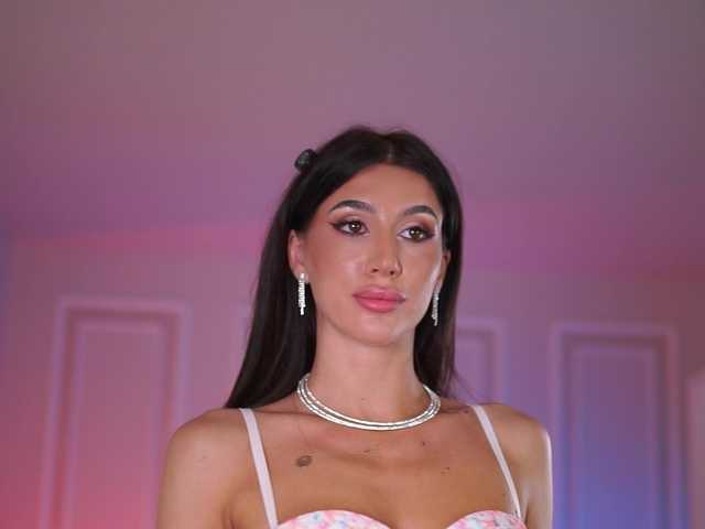 SammiMonroe's BongaCams show and profile