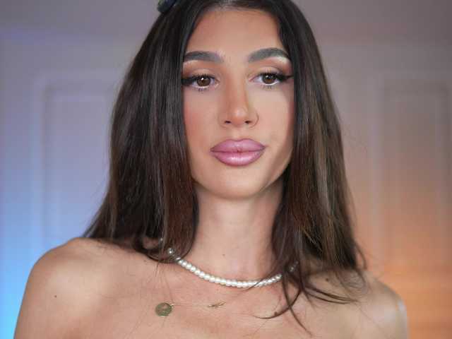 SammiMonroe's BongaCams show and profile