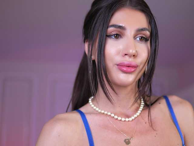 SammiMonroe's BongaCams show and profile
