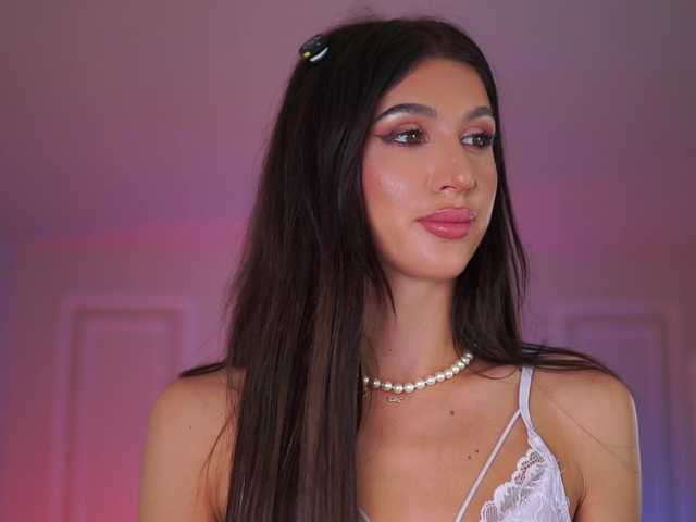 BongaCams SammiMonroe is Freechat SammiMonroe — What's Something Small That Makes You Happy?