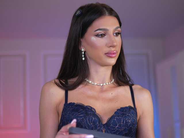 SammiMonroe's BongaCams show and profile
